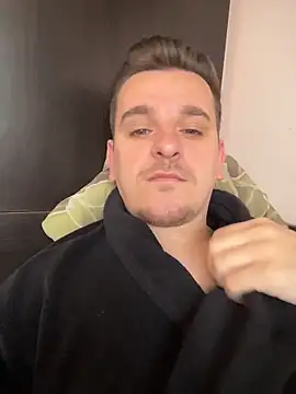 Huge cock22cm online show from 03/21/26, 07:24