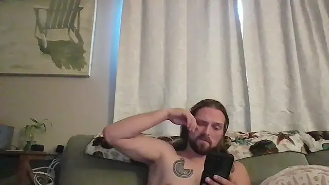 Snapshot of VitaminDrewFl chatting on 06/27/26, 11:48 VitaminDrewFl online show from 06/27/26, 11:48