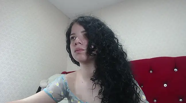 EmmaCowperr online show from 02/11/25, 11:32