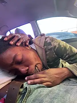 Snapshot of NillaMontana chatting on 01/10/25, 05:13 NillaMontana online show from 01/10/25, 05:13