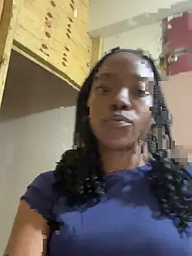 Snapshot of NillaMontana chatting on 11/07/25, 10:32 NillaMontana online show from 11/07/25, 10:32