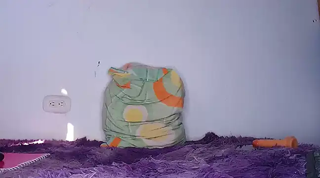 Snapshot of DanteSantoro chatting on 01/16/25, 07:31 DanteSantoro online show from 01/16/25, 07:31