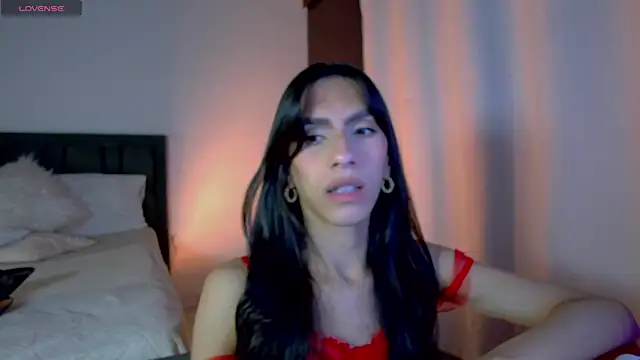 Snapshot of AlanaSofiia chatting on 05/08/26, 03:28 AlanaSofiia online show from 05/08/26, 03:28