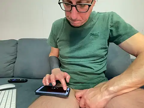 mouser21212 online show from 01/07/25, 10:30