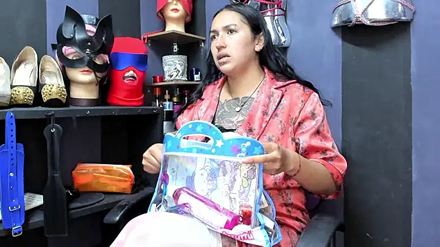 LucyStrike  online show from 01/25/25, 02:58