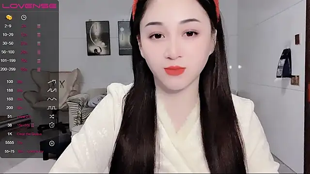 Snapshot of kolll88 chatting on 12/25/24, 03:38 kolll88 online show from 12/25/24, 03:38