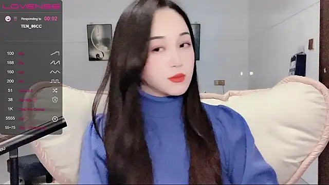 Snapshot of kolll88 chatting on 01/04/25, 04:00 kolll88 online show from 01/04/25, 04:00