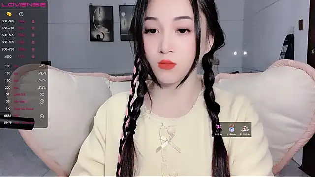 Snapshot of kolll88 chatting on 02/27/25, 05:34 kolll88 online show from 02/27/25, 05:34