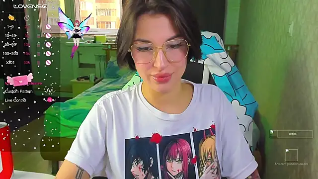 folinskayyya online show from 11/18/25, 03:34