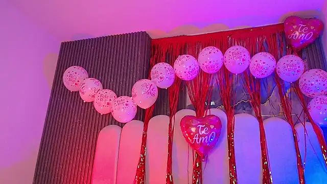 hot dione online show from 02/11/26, 07:19