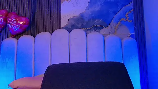 hot dione online show from 02/25/26, 07:12