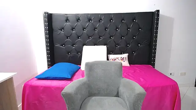 renata salinas 1 online show from 09/11/25, 11:49