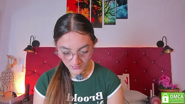 Ruth harvey  online show from 06/11/26, 02:04