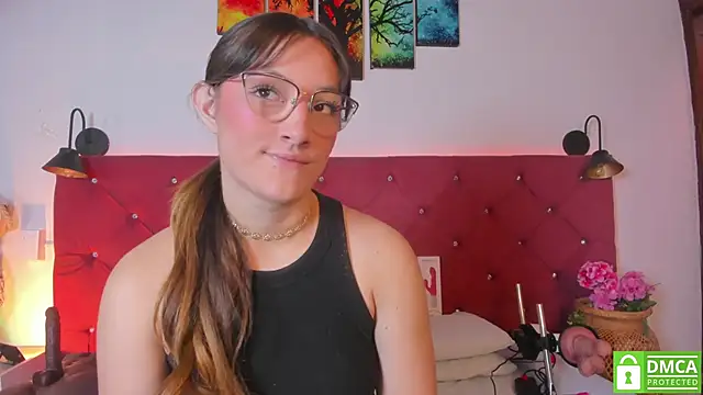 Ruth harvey  online show from 06/17/26, 01:23