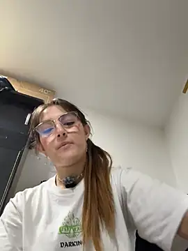 Ruth harvey  online show from 07/01/26, 02:24