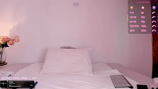 Snapshot of alyjonesoficiall chatting on 02/08/26, 07:17 alyjonesoficiall online show from 02/08/26, 07:17