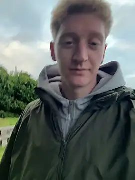 Snapshot of jerk_it_out69 chatting on 09/11/25, 05:29 jerk it out69 online show from 09/11/25, 05:29