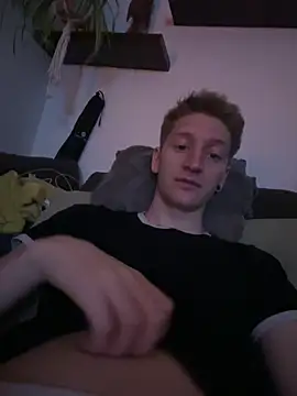 Snapshot of jerk_it_out69 chatting on 10/09/25, 05:38 jerk it out69 online show from 10/09/25, 05:38