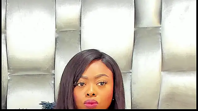 CamilaBenitez online show from 05/28/26, 04:26