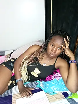 carenic online show from 10/18/25, 05:57