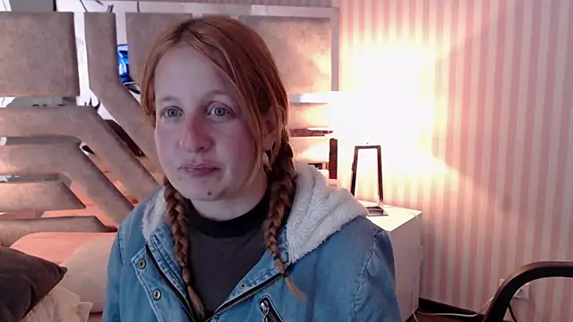 Snapshot of ViioletaMora chatting on 01/28/25, 01:39 ViioletaMora online show from 01/28/25, 01:39