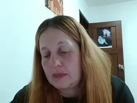 ViioletaMora online show from 12/23/25, 06:11