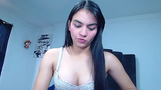 Ariel Zeo1 online show from 11/05/25, 07:25