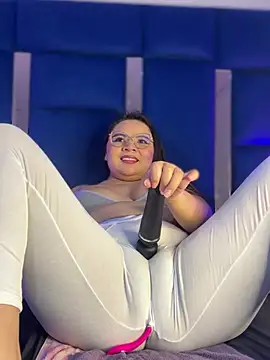 alice love052 online show from 03/04/26, 05:02