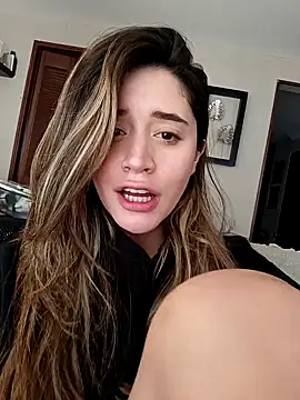 maliciaworld online show from 02/02/25, 08:08