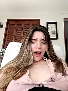 maliciaworld online show from 02/06/25, 08:13