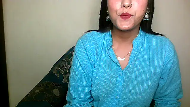 Snapshot of Princess_noorjahan chatting on 12/12/24, 06:31 Princess noorjahan online show from 12/12/24, 06:31