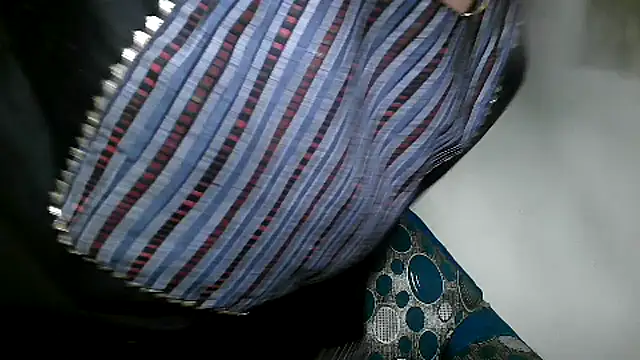 Snapshot of Princess_noorjahan chatting on 12/19/24, 08:44 Princess noorjahan online show from 12/19/24, 08:44