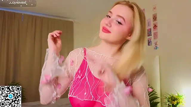 oliviabr0wn0 online show from 11/08/25, 02:12