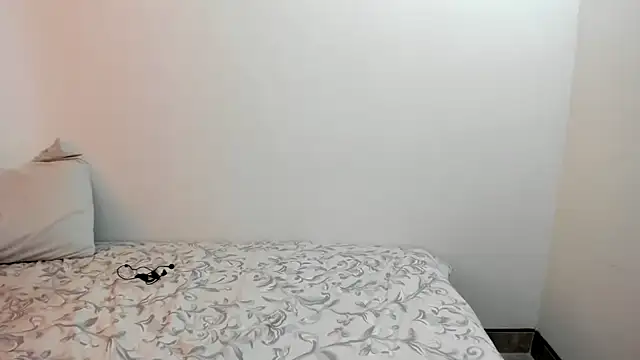 MonicaGarcia  online show from 02/20/25, 06:24