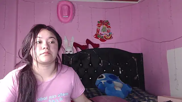 NikkiRous  online show from 03/14/25, 12:40