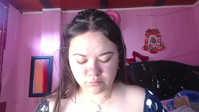 NikkiRous  online show from 09/11/25, 12:38