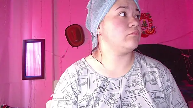 NikkiRous  online show from 01/12/26, 02:44