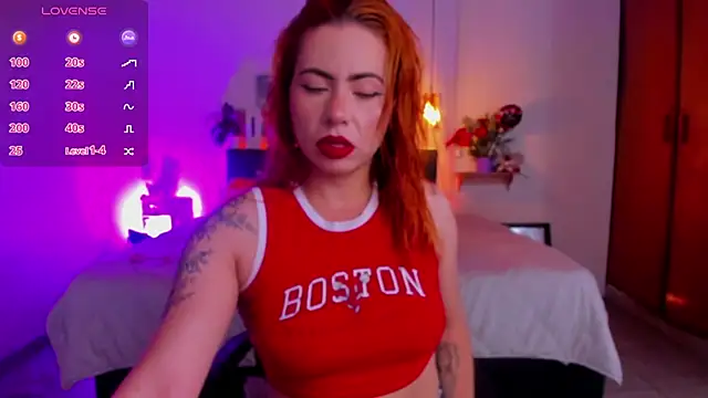 Snapshot of Dulce_charlottee chatting on 02/16/25, 01:49 Dulce charlottee online show from 02/16/25, 01:49