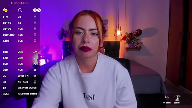 Snapshot of Dulce_charlottee chatting on 03/06/25, 10:47 Dulce charlottee online show from 03/06/25, 10:47