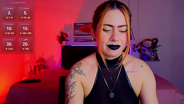 Snapshot of Dulce_charlottee chatting on 10/11/25, 07:45 Dulce charlottee online show from 10/11/25, 07:45