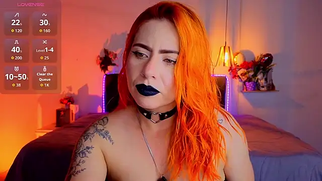 Snapshot of Dulce_charlottee chatting on 10/29/25, 07:59 Dulce charlottee online show from 10/29/25, 07:59