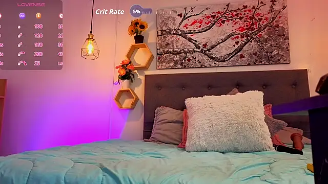 Snapshot of Dulce_charlottee chatting on 11/25/25, 07:47 Dulce charlottee online show from 11/25/25, 07:47