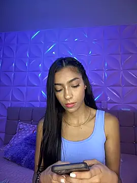 Snapshot of Ema_azel chatting on 12/06/24, 02:06 Ema azel online show from 12/06/24, 02:06