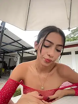 Snapshot of Ema_azel chatting on 01/09/25, 04:39 Ema azel online show from 01/09/25, 04:39