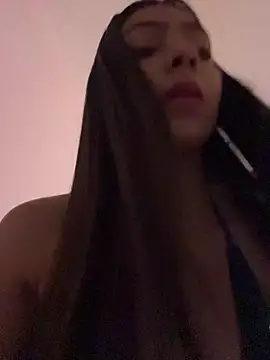 Snapshot of Ema_azel chatting on 10/02/25, 01:51 Ema azel online show from 10/02/25, 01:51