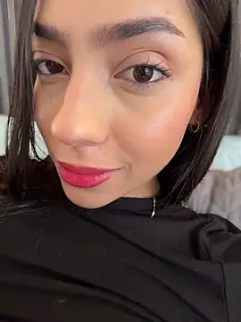 Ema azel online show from 04/25/26, 01:52