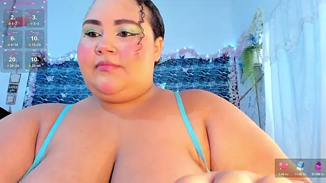 Snapshot of Hurrem_Math chatting on 09/26/25, 11:25 Hurrem Math online show from 09/26/25, 11:25