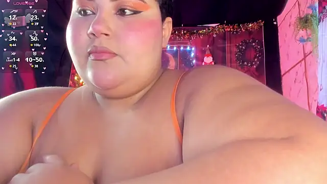 Snapshot of Hurrem_Math chatting on 12/17/25, 11:49 Hurrem Math online show from 12/17/25, 11:49