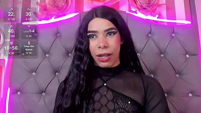 Giorgina Parado online show from 11/06/25, 01:12