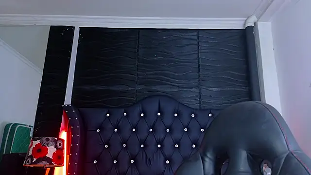 Giorgina Parado online show from 01/11/26, 04:28